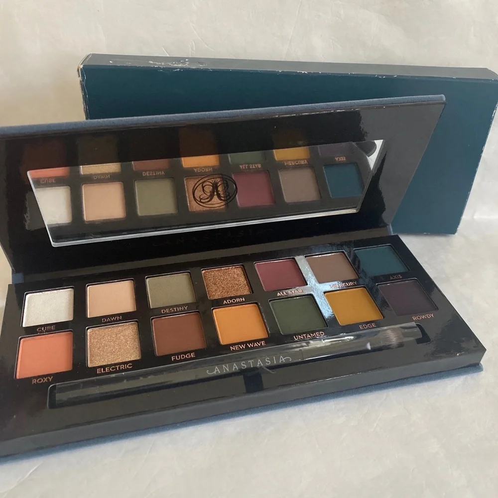 ANASTASIA BEVERLY HILLS Subculture Eyeshadow Palette $45 NIB
